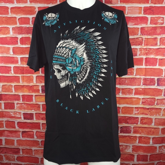 Affliction Men's Black Label Skull Rhinestone T-shirt -Size: Large - NWT - Picture 7 of 13